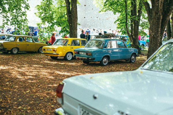 Mode enfants des années 90 : de quoi étions-nous habillés?