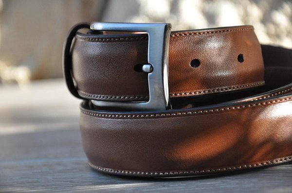 Ceinture homme : optez pour un style assuré et élégant